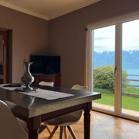 Villatullia Mit Seesicht Gardasee Holiday home Tignale